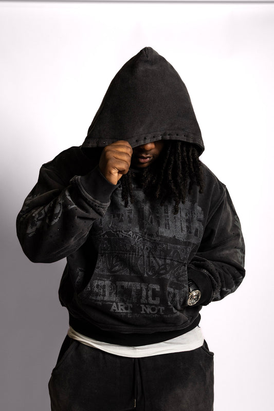 Lw “JUST ART” Hoodie Only